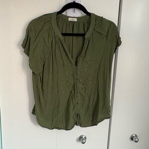 Women’s Olive Green Button-Front Embroidered Top
